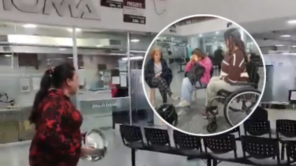 Acompa&ntilde;antes terap&eacute;uticos endurecieron su reclamo con un acampe frente a IOMA en La Plata por la falta de pagos