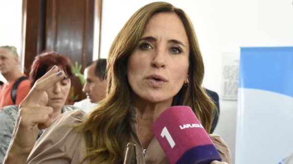 Tolosa Paz present&oacute; un proyecto para limitar los intereses de las billeteras virtuales y apunt&oacute; contra Milei por las deudas