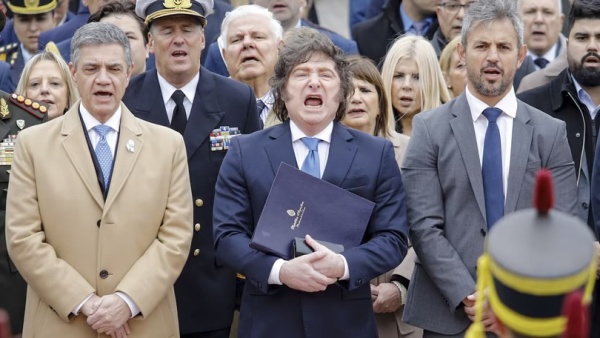 Milei reapareci&oacute; tras nueve d&iacute;as y dej&oacute; un fuerte mensaje: &ldquo;No tenemos un pasado al que regresar&rdquo;