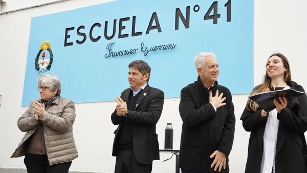 Kicillof inaugur&oacute; una escuela en La Plata y Alak destac&oacute; un r&eacute;cord de 200 edificios refaccionados
