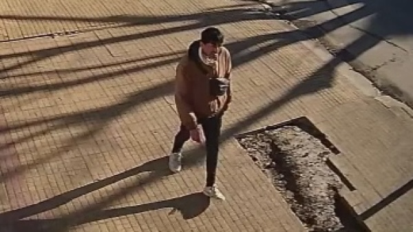 Detuvieron a un hombre acusado de robar ca&ntilde;os de gas en La Plata: investigan si estuvo involucrado en otro hecho