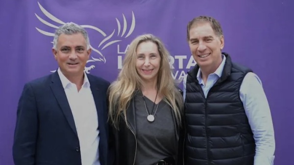 Karina Milei acelera el armado de LLA en la Provincia con una cumbre en Casa Rosada y una nueva sede