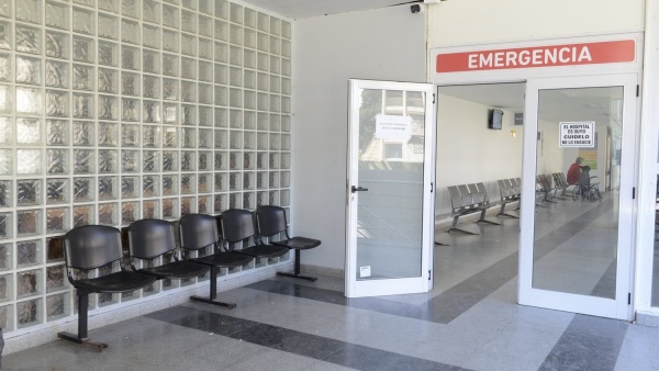 Balearon a un joven de 24 a&ntilde;os en La Plata y buscan al atacante: investigan un conflicto de vieja data
