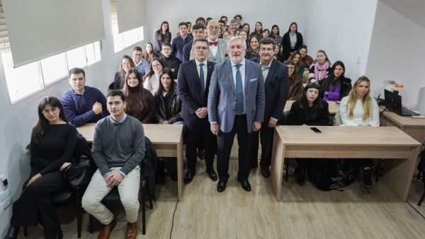 La &ldquo;sexta revoluci&oacute;n industrial&rdquo; lleg&oacute; a la Provincia: Conte Grand plante&oacute; los desaf&iacute;os que vienen