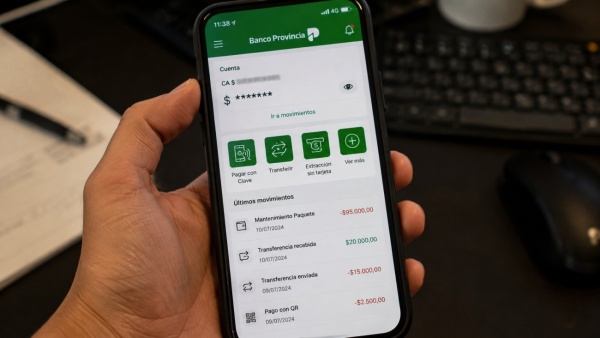 Banco Provincia descont&oacute; por error hasta $95 mil de las cuentas de sus clientes y estallaron de bronca