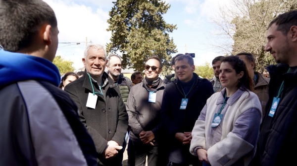 Nano Cara: &ldquo;Junto a Alak acercamos controles, vacunaci&oacute;n y herramientas para el cuidado de la salud a Los Hornos&rdquo;