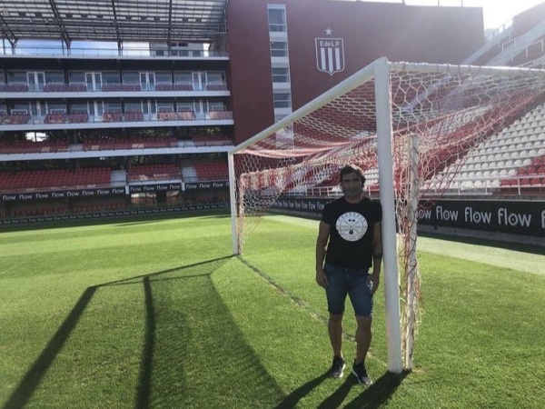 Marc&oacute; una &eacute;poca en Estudiantes, los hinchas lo idolatran y sue&ntilde;a con retornar: "S&eacute; que en alg&uacute;n momento voy a volver"