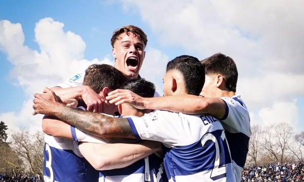 Gimnasia meti&oacute; su segunda victoria al hilo, sigue en playoff y sue&ntilde;a con las copas