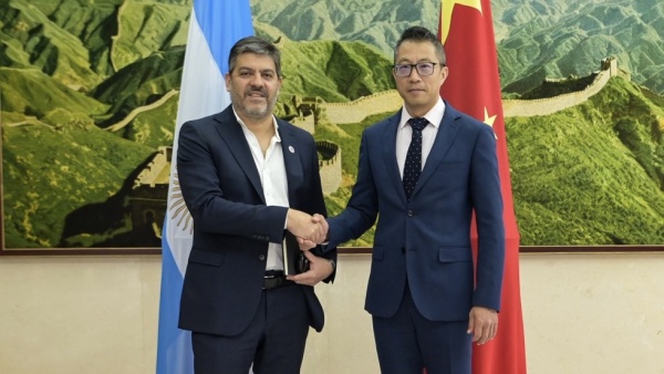 La Provincia comprar&aacute; bater&iacute;as chinas para reforzar el sistema el&eacute;ctrico durante el verano