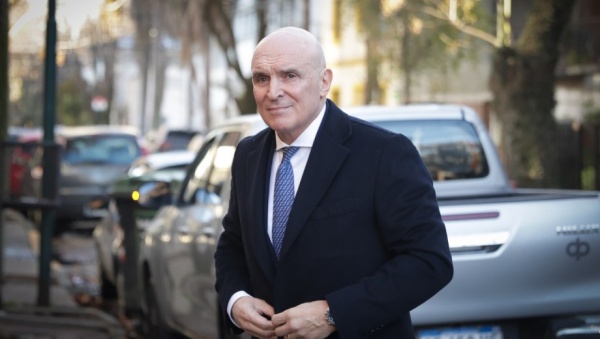 Procesaron a Jos&eacute; Luis Espert por lavado de dinero y le embargaron $1.000 millones