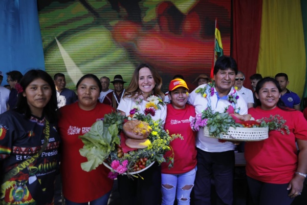 Victoria Tolosa Paz y Evo Morales en La Plata unidos por la integración, el trabajo y la producción