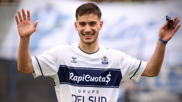 Melluso a corazón abierto y un sorpresivo mensaje en su despedida de Gimnasia