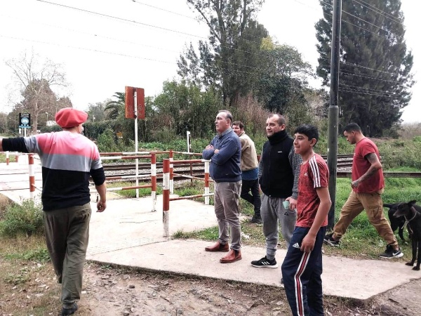 Oscar Vaudagna recorrió Villa Elisa: "Todos los días trabajamos para que la localidad tenga su hospital"