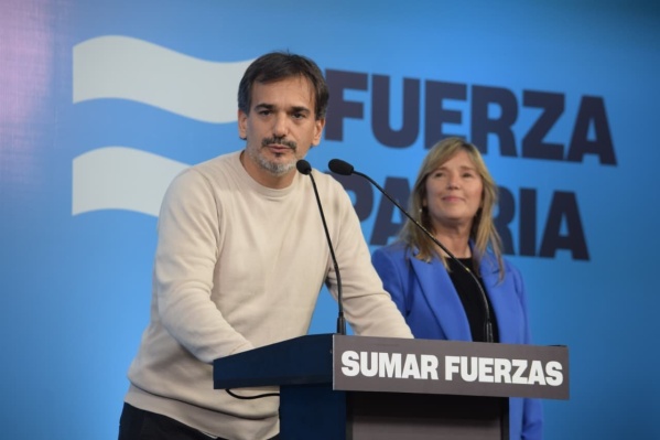 "Este triunfo es gracias a Cristina, a Máximo, a Axel y a Sergio Massa" aseguró Sebastián Galmarini