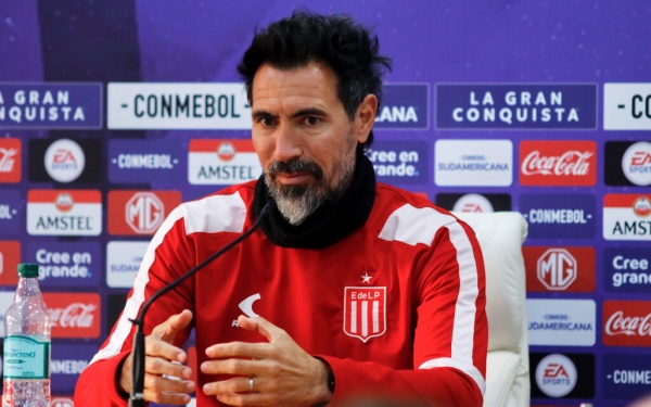 Domínguez y la fórmula para este momento: "Buscamos hacernos fuertes e iniciamos un camino..."