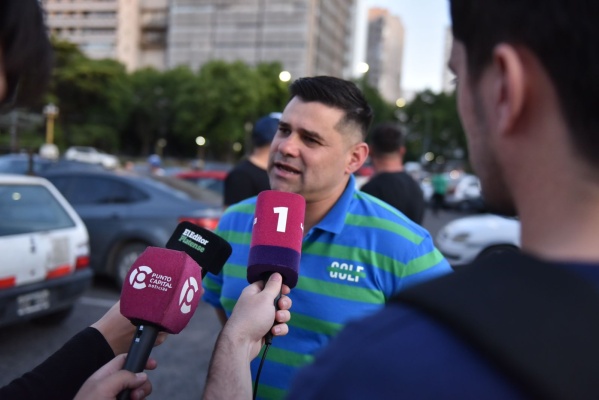 Iván Tobar realizó un masivo acto en Plaza Moreno: "Vamos a construir la hermandad en la región"