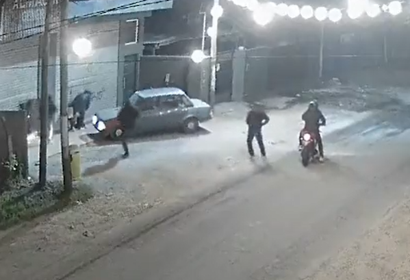 De terror: así le robaron los motochorros a un comerciante en La Plata