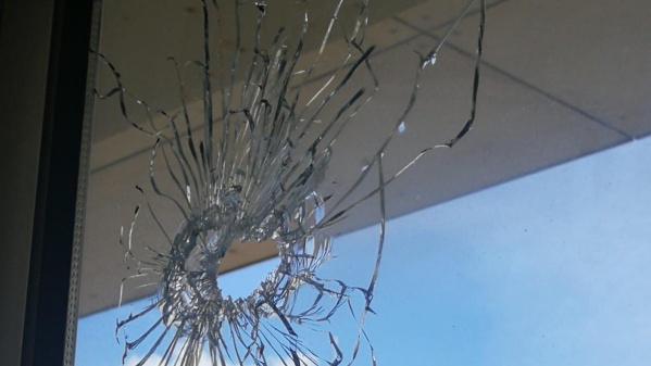 Robaron en una escuela de la ciudad, se llevaron hasta los alimentos