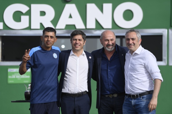 Kicillof y Secco inauguraron dos obras clave para Ensenada: "Nosotros transpiramos la camiseta"