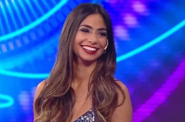 Daniela usará el nombre "Pestañela" para su nuevo centro de estética: "Muero por ir"