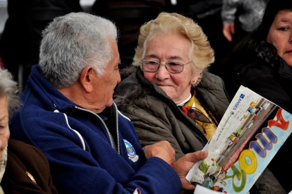 Confirmaron la fecha en que jubilados y pensionados de la Provincia cobrarán el bono de 30 mil pesos