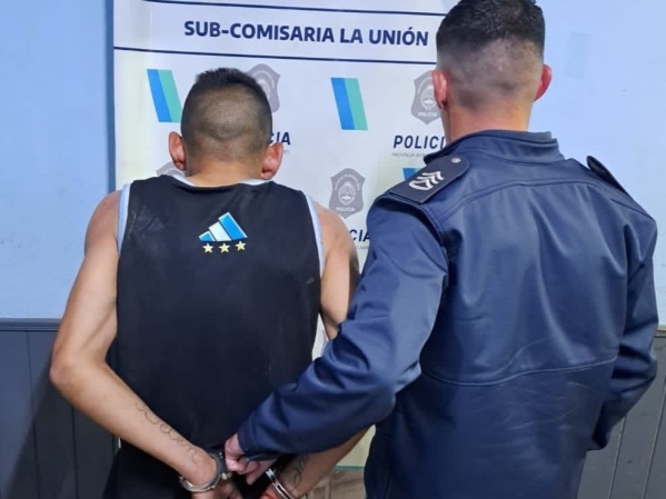 Cayó el “hombre perro” en La Plata: detuvieron a un delincuente y quiso escapar mordiendo a los policías