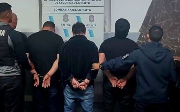 Persecución, detención y un arsenal de armas de fuego en La Plata