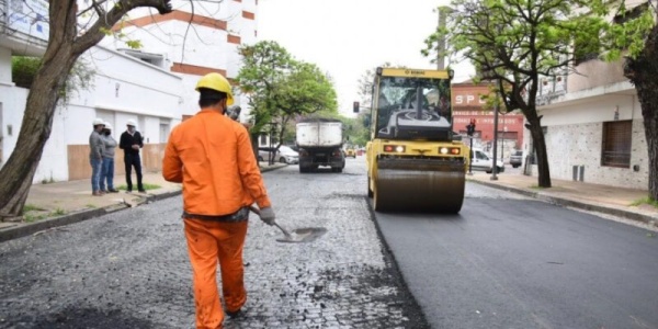 El Concejo Deliberante aprobó el proyecto para asfaltar 75 calles adoquinadas en La Plata