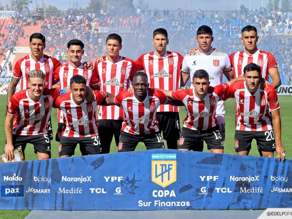 El extraordinario récord para el fútbol argentino que consiguió un jugador de Estudiantes