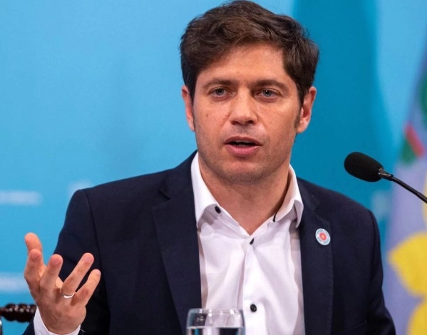 Axel Kicillof se posicionó contra el DNU de Milei: "Le faltó decir democracia: ¡afuera!"