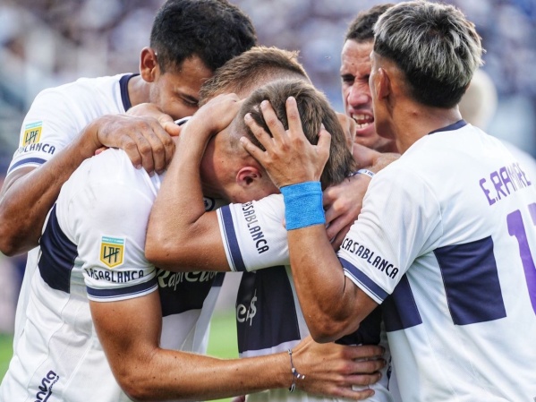 Llegó como refuerzo pero jugó muy poco y vivió lesionado