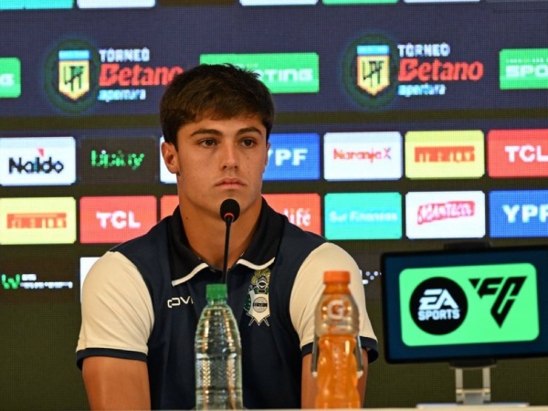 Facundo Di Biasi y un mensaje para Diego Flores: "Va a tener a un plantel que va a salir a respaldarlo dentro del campo"