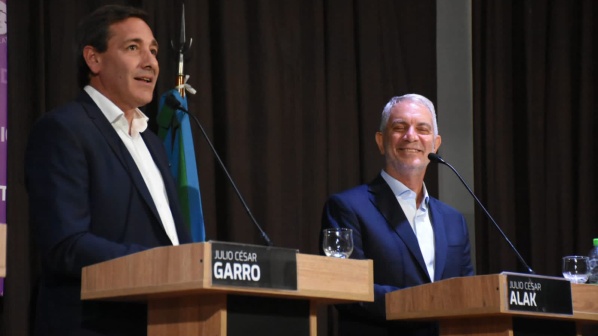 Final infartarte en La Plata: Garro y Alak se adjudican el triunfo por menos de 2.000 votos