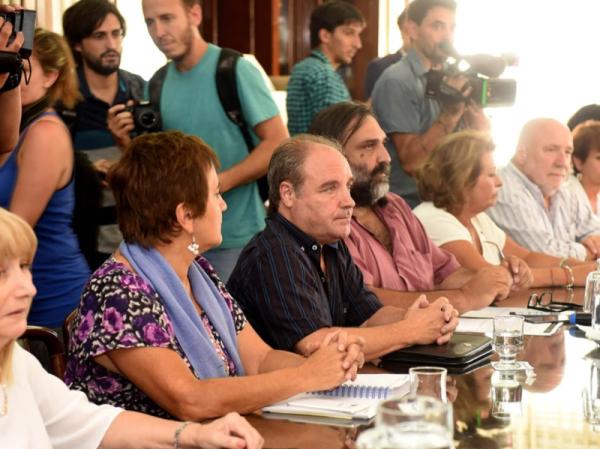 La Provincia convocó a los docentes a una nueva reunión paritaria
