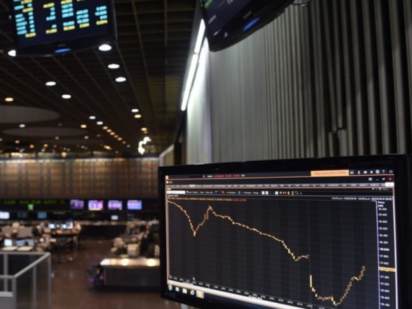 El Riesgo País se hundió más del 5% 