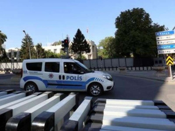 Tirotearon la embajada de Estados Unidos en Turquía