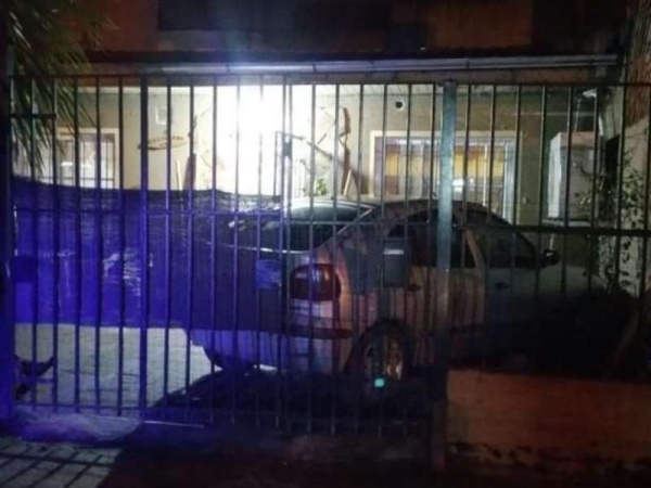 Un policía de La Plata fue baleado en el Conurbano y el ladrón murió