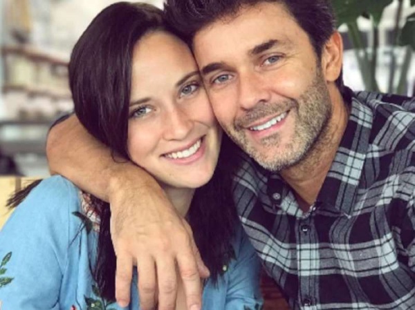 Mariano Mart&iacute;nez ya tiene fecha de casamiento 