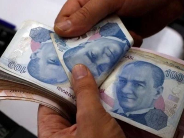 La moneda de Turquía volvió a desplomarse y le agrega tensión al peso argentino