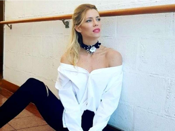 ¡Mirá quién le dio un &quot;pico&quot; a Nicole Neumann!