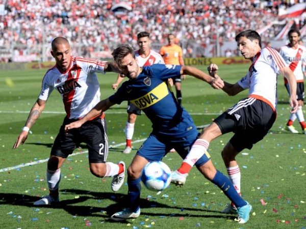 Macri sorprendió y pidió que haya visitantes en los Boca-River