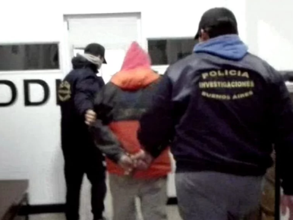 Cayó un hombre que le pegaba y quemaba a sus hijos