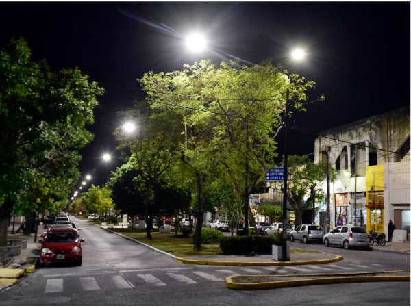 Plan de iluminación histórico en La Plata: ya alcanzó las 300 cuadras en distintas zonas
