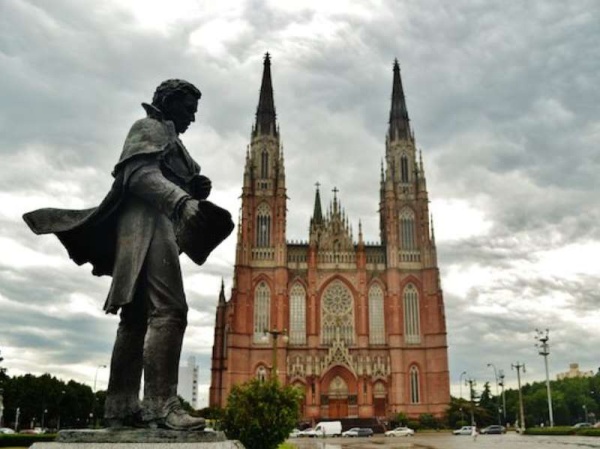La UNESCO quiere que los monumentos de La Plata sean patrimonio mundial 