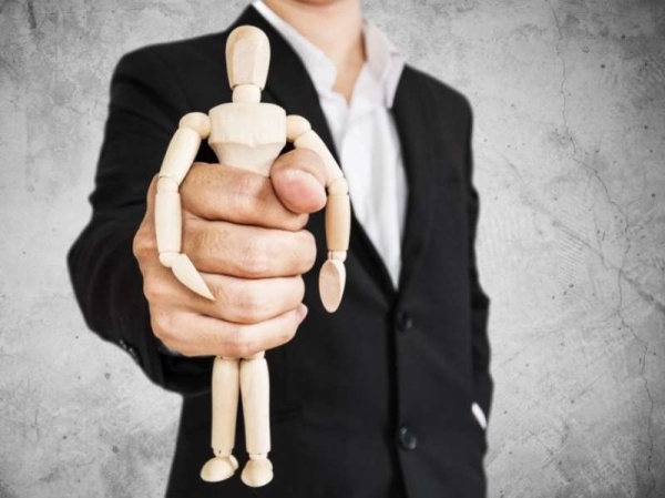 Tener el poder no te hace "m&aacute;s macho"