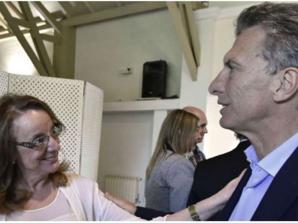 Macri retoma su agenda oficial visitando Santa Cruz por primera vez