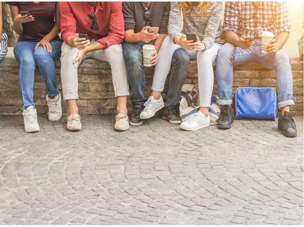 El uso excesivo de las redes sociales provoca la toma de decisiones &quot;arriesgadas&quot;