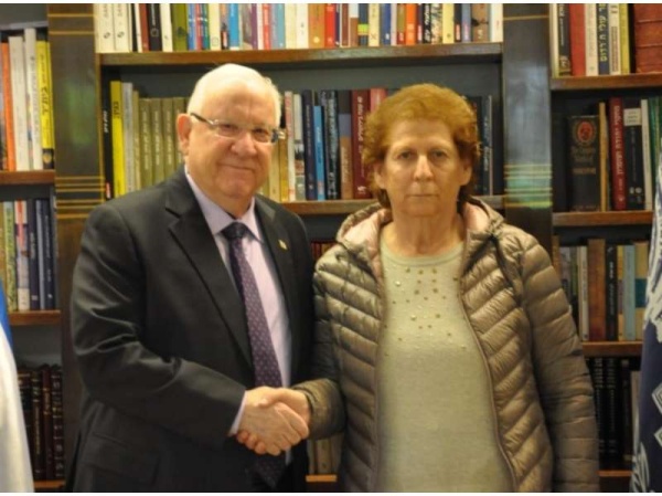 La madre de Nisman se emocionó en pleno homenaje 