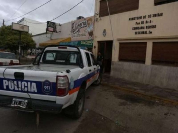 Robó a una señora en Berisso y los vecinos lo persiguieron