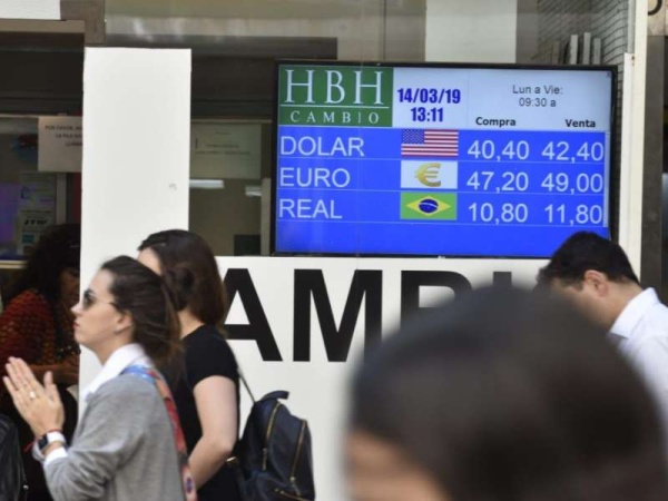 Desde abril, el piso y el techo del dólar se ajustarán al 1.75%